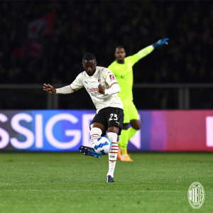 1037183 FQAUPmNXMAQXS e