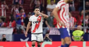 1EB789FA D8C2 4E9B B327 8A04DCC4F80D