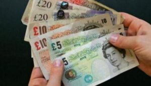 62 102827 price pound sterling egypt monday 17 october 2022 700x400