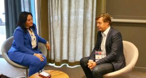 A9895141 80C9 48B2 9B17 BD0DB5D693C1