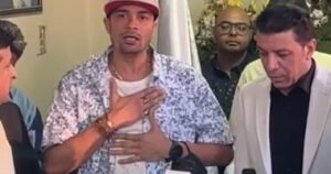 B55195A5 B54D 46FF 8FC5 B17B961E1D5B