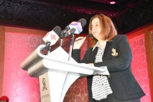 B4769ED1 8D33 4B9F B4C6 01473CA4DA90