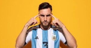 4C01CB64 2AA8 4879 BF3F D7E16D46D9E0