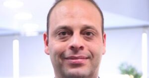 944DFED0 FCF7 4A2B B018 5364405302F4