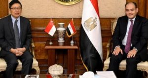 وزير الصناعة