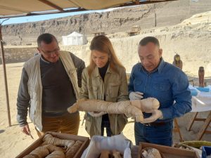 9347B251 E87B 466B B3D0 90D12A757B85