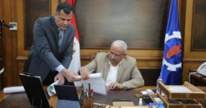 5DB06205 3C43 4E4B 81FF 8C7C4AFFE79A