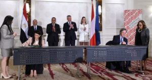 05954F25 7B21 4484 937E AB2398F6BA07