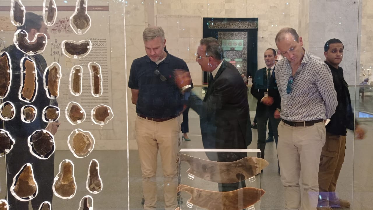 39D3AEF2 26F5 47C3 86FE 27E9661FB6A2