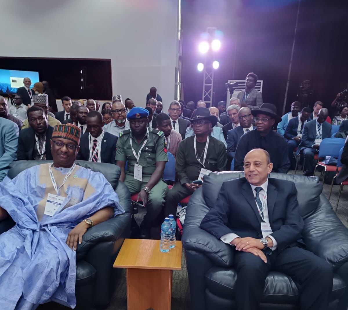 AF797F36 D038 4BDF 8A00 AB8D475D531B