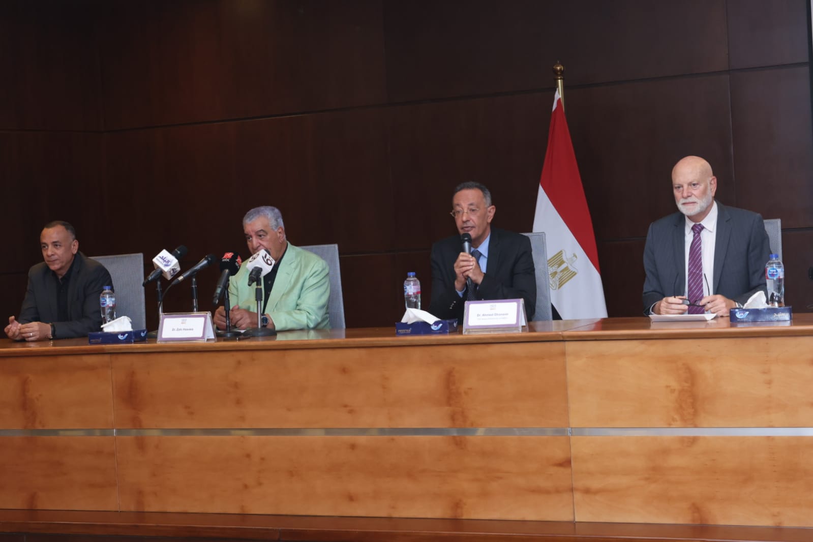 0EDD5498 7003 4156 9C44 2F38A74E9F51