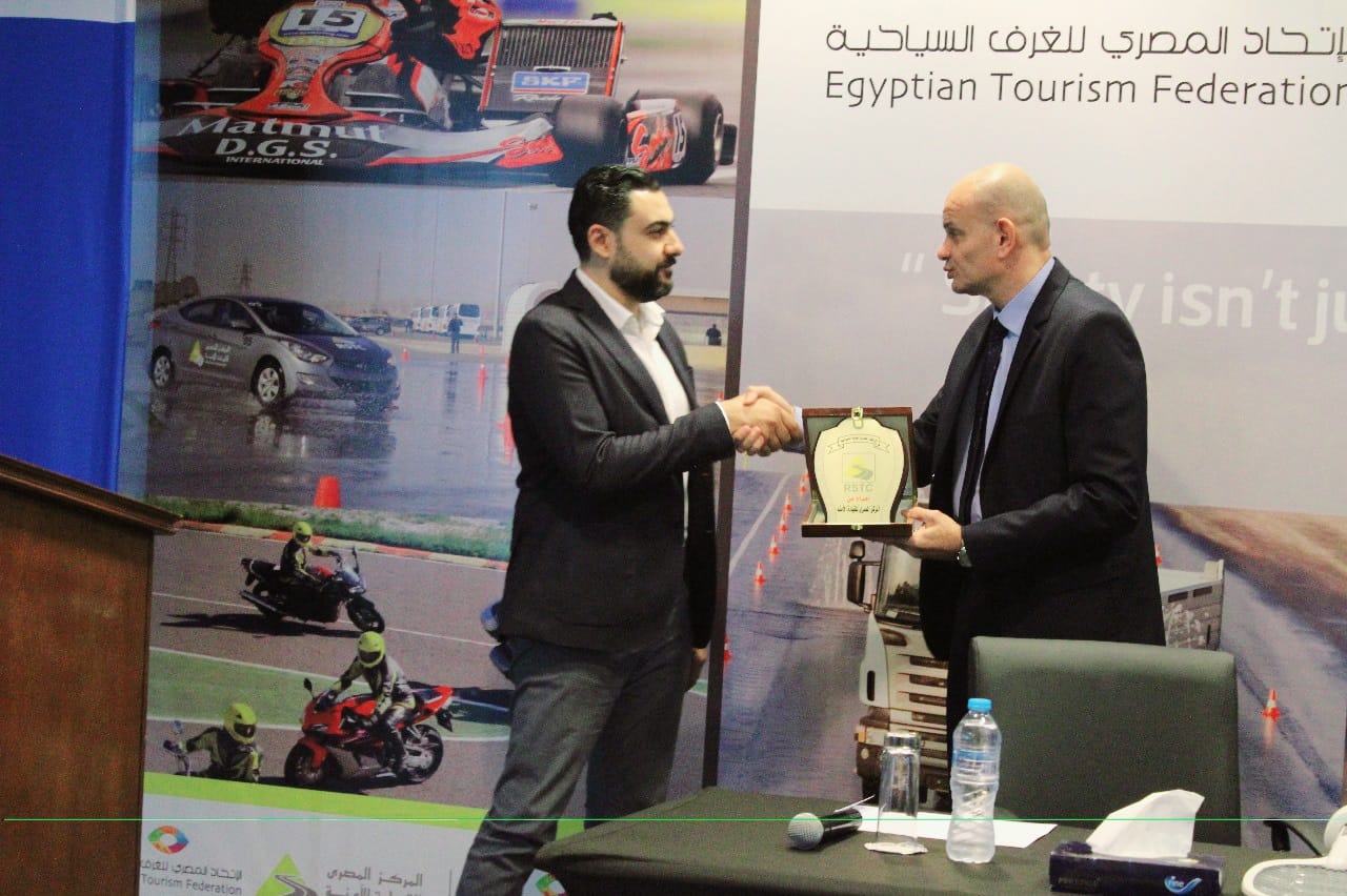 D8365F4E 59C3 4A13 B2C4 271322B6DB9C