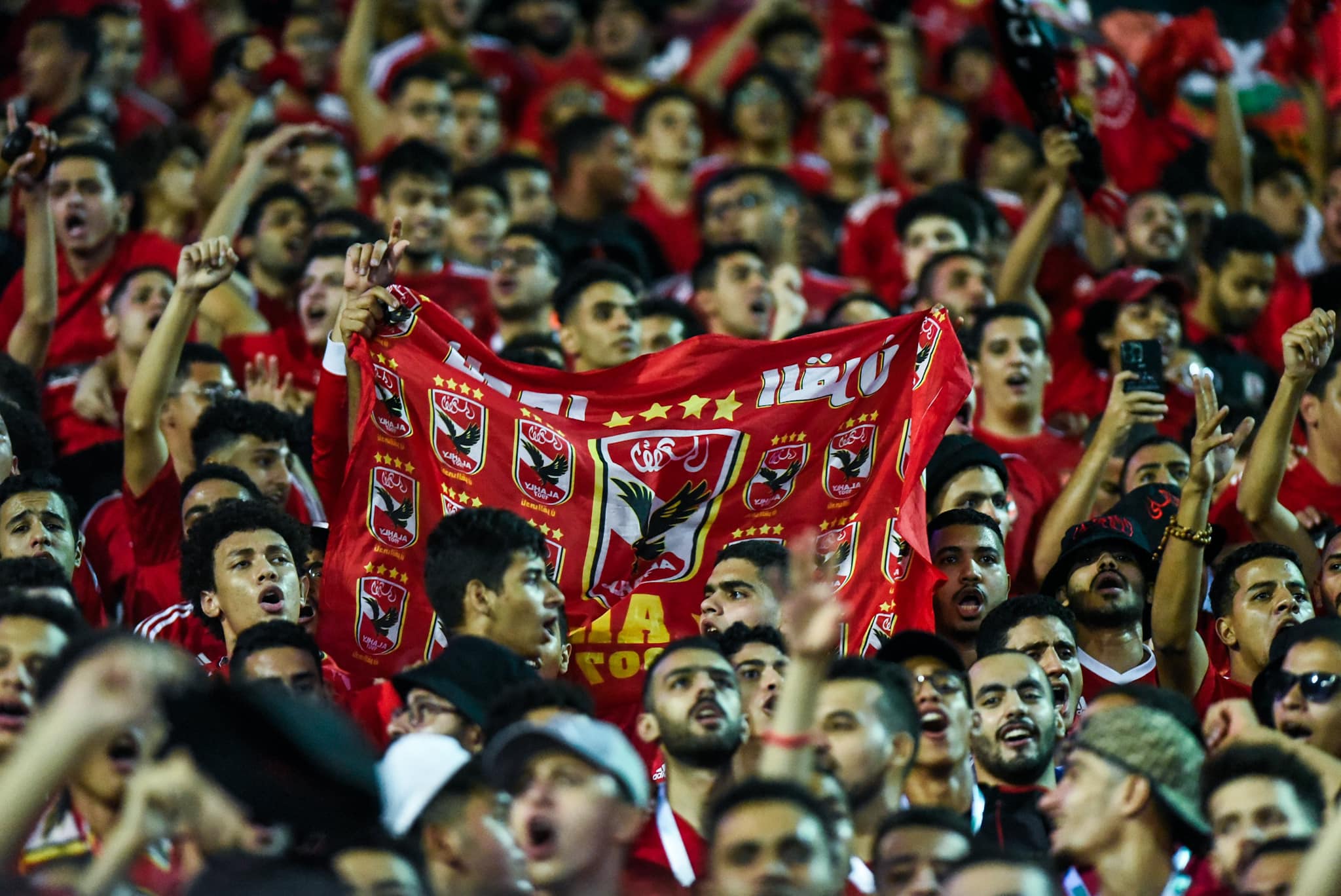 268950 جماهير الاهلي (9)