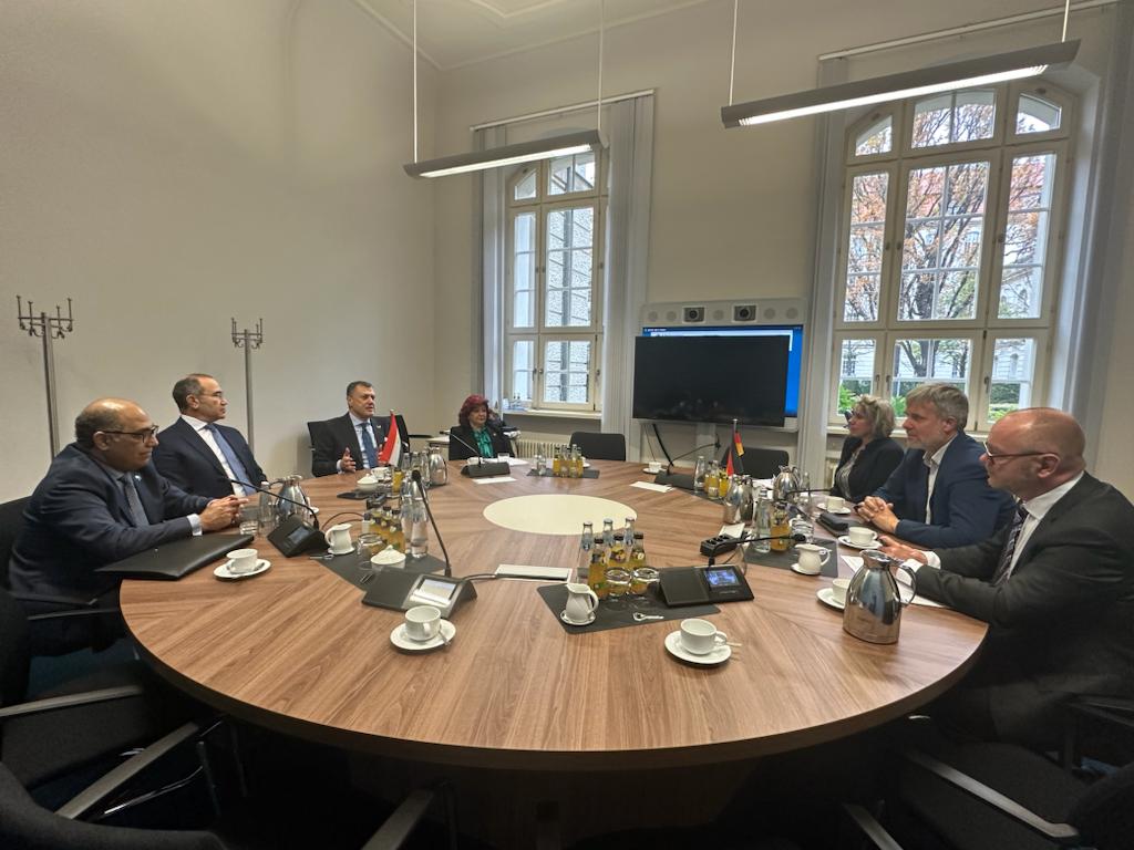 859105DC 44EF 4D2A B6DB 82F0F8655A46