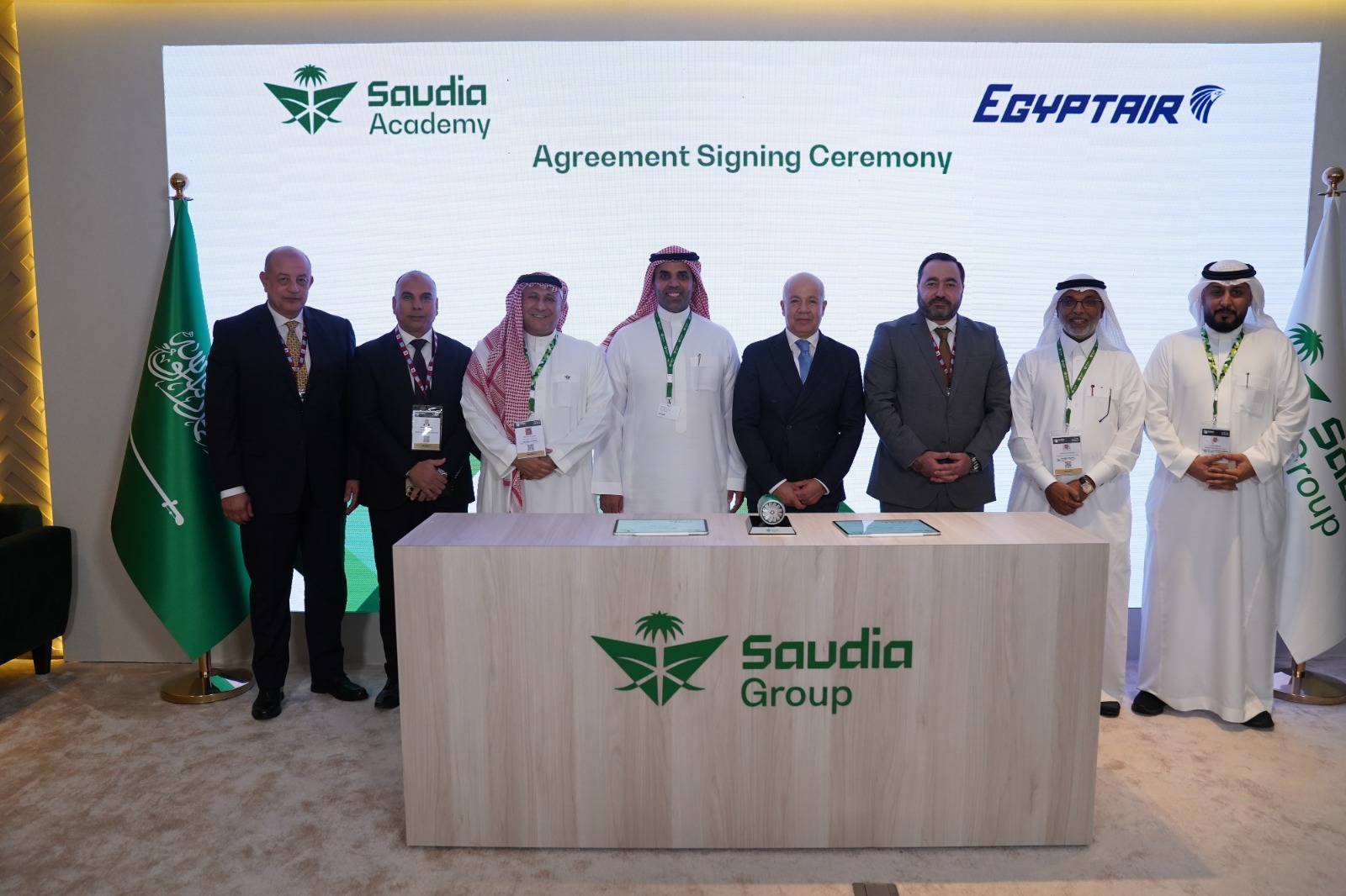 CC55B1C8 FC75 4385 9037 348AB3402470