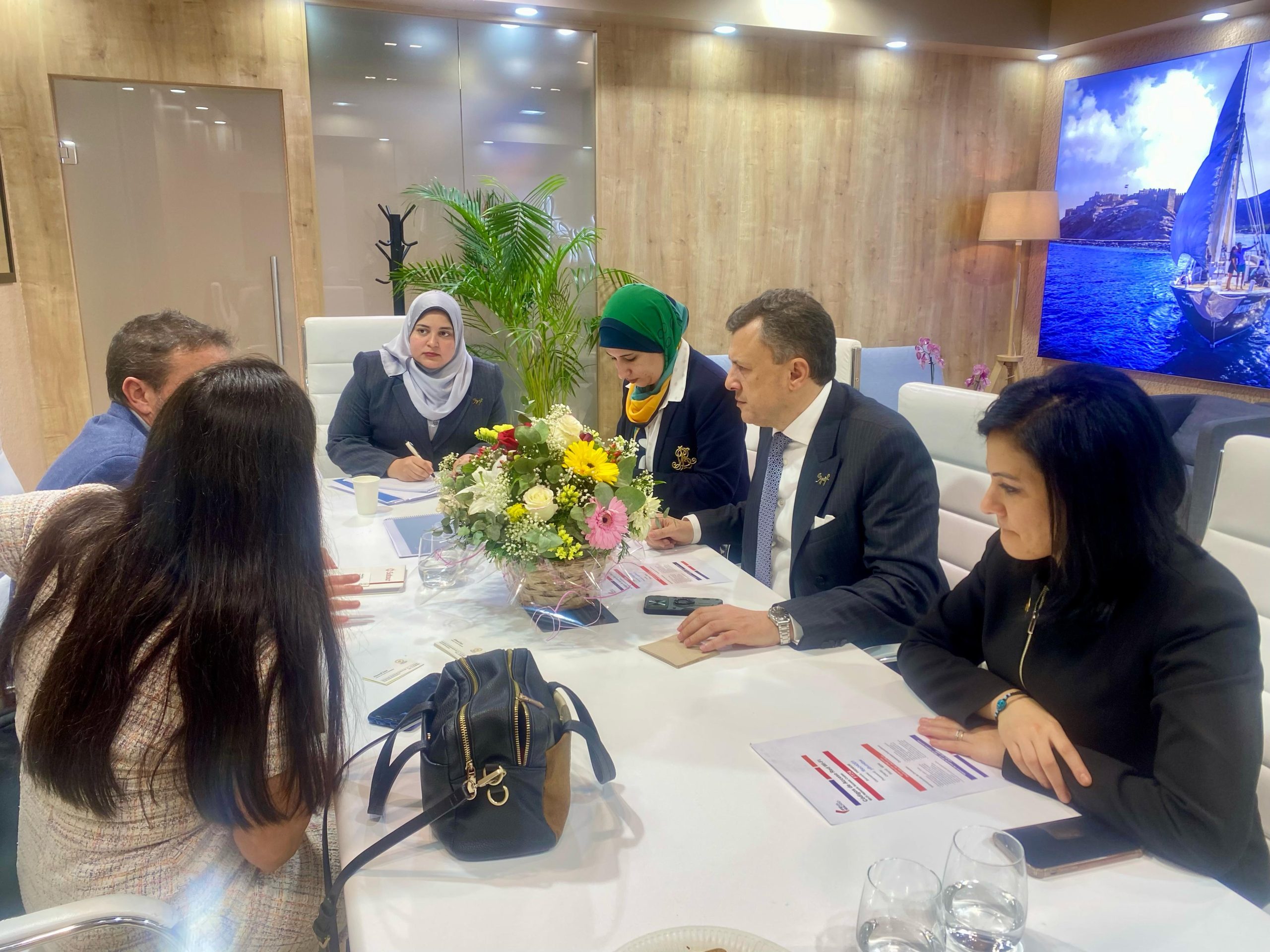 7E956B4F 9B16 46E4 A3B1 BC28AE228B05