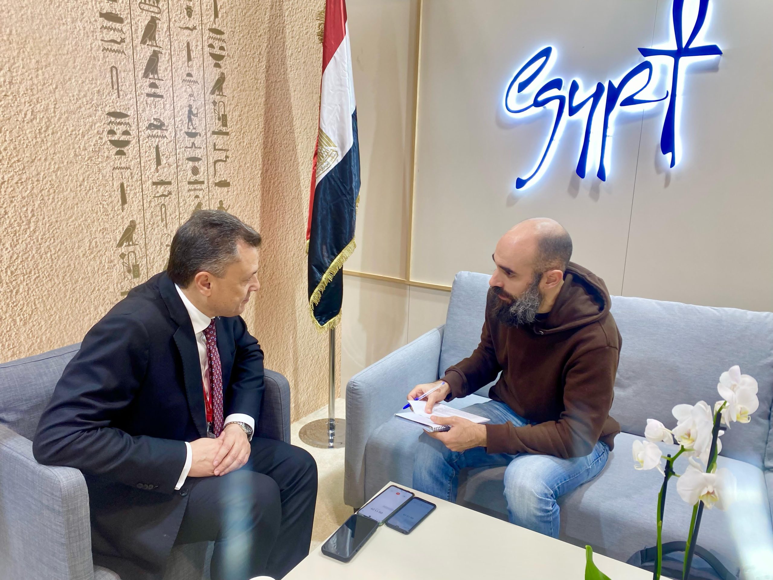 F9EBD102 36B6 4A75 B207 F91B26236208