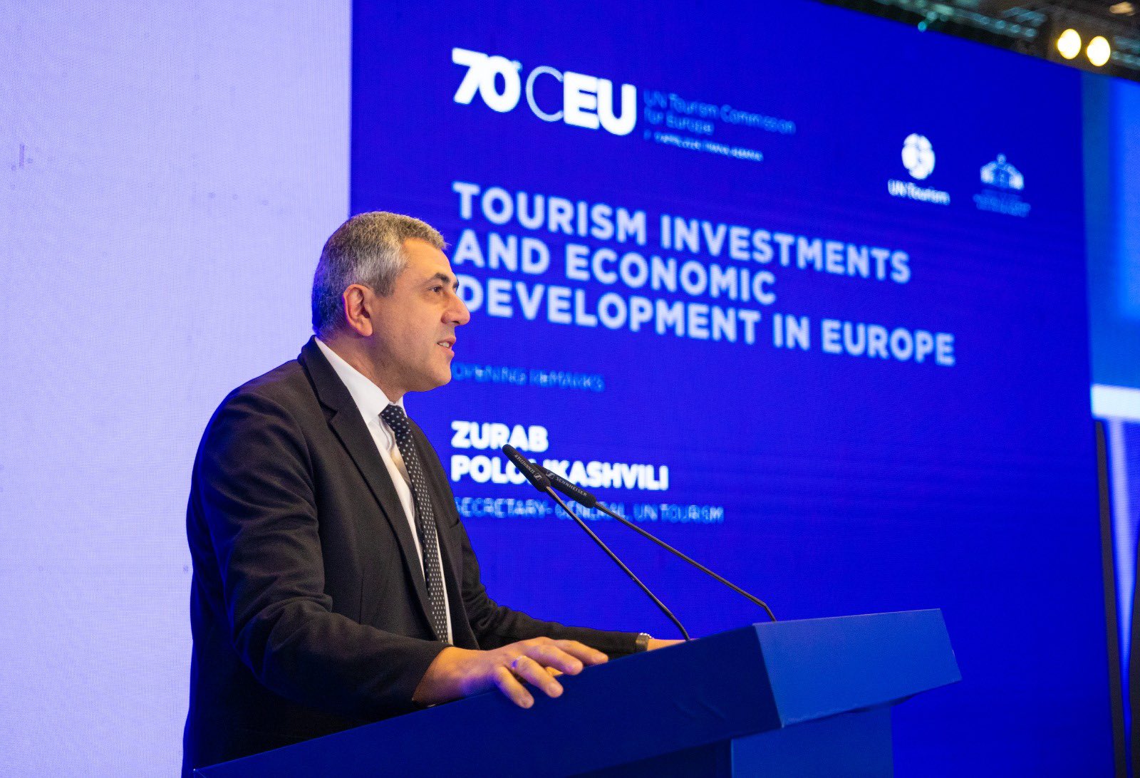 49D254B1 7F0F 4E4A 9509 EFFF8C996DCE