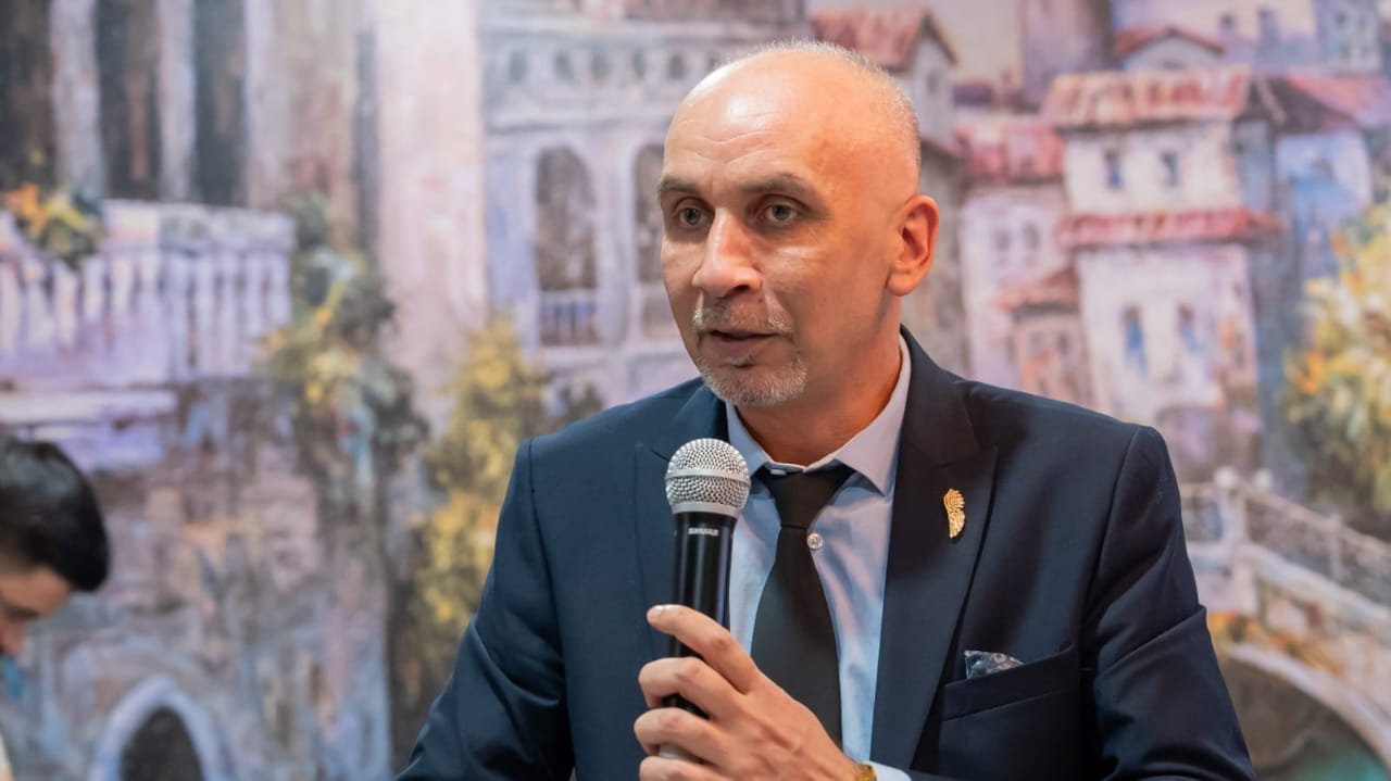 9F02601B 51DF 40F4 A142 8115BE6E7900