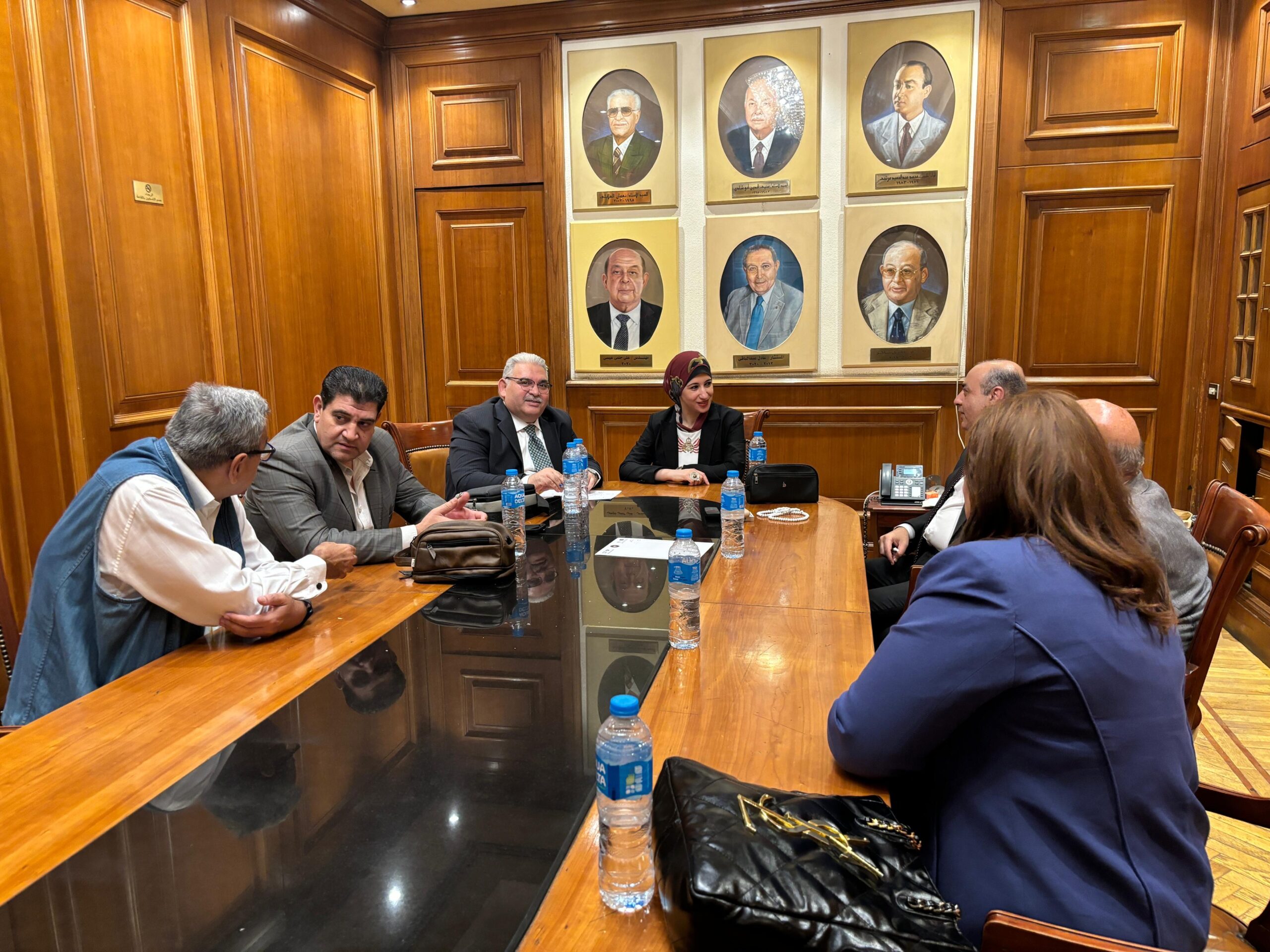 530380c8 0530 48b4 9ae7 eef2b66dae8e