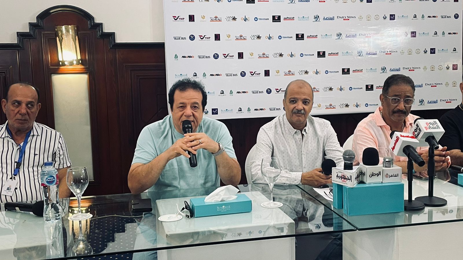 A9A3A61D 44EE 463B 8DED 03CF13AEAF82