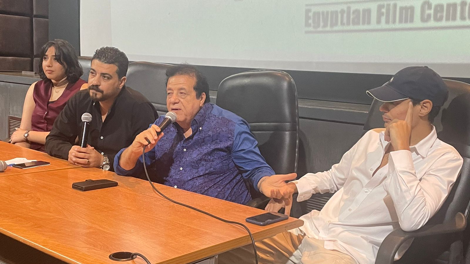 7130C322 991B 40DC B0F4 06CB755BA32A