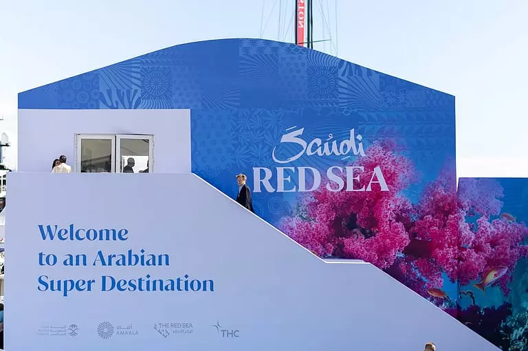 Sabq 2025 09 26 iti6oihh صورة واتساب بتاريخ 1447 04 04 في 21.13.52b41f4503