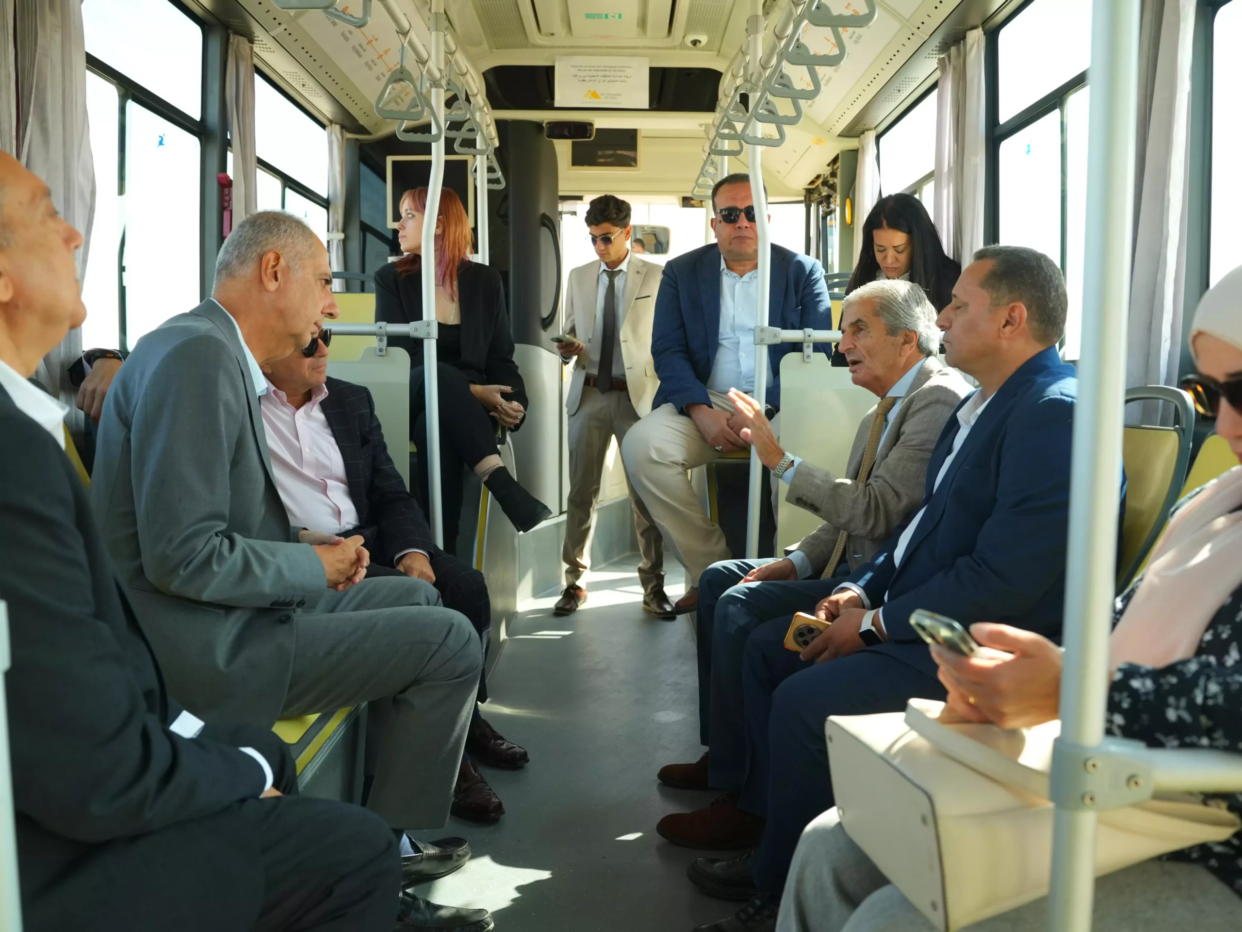 982009b1 ce34 4bdc 95d6 e220c4c3e635