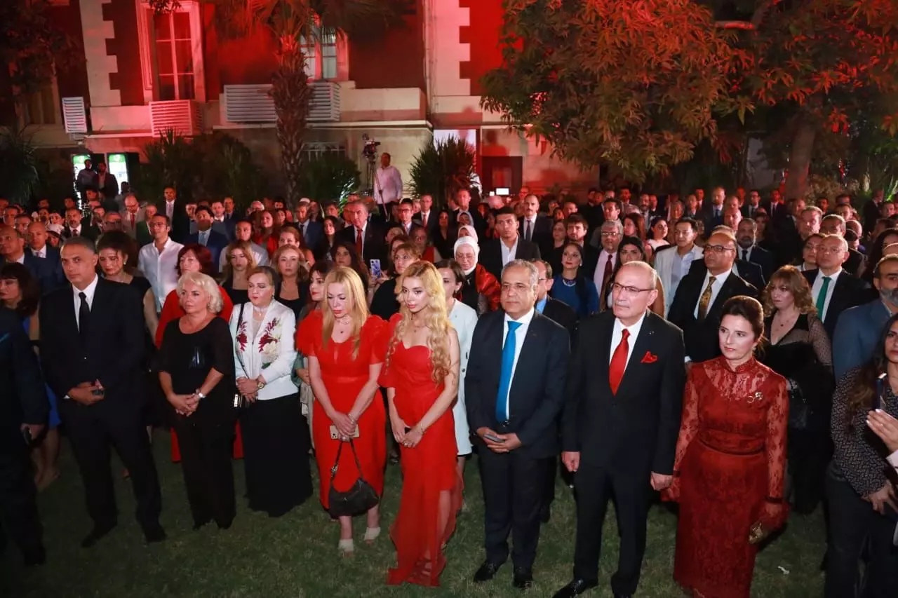 F0444ef3 c870 45e4 9008 f6e6839748df