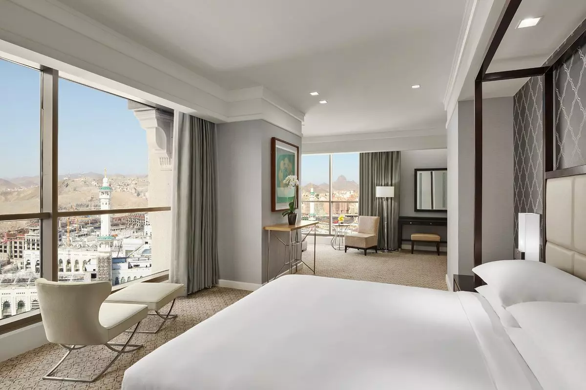 Royal suite bedroom