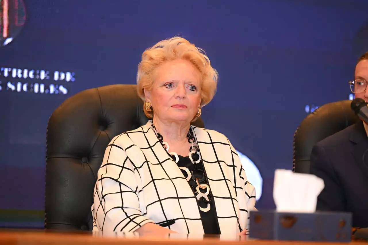 5b515c7c 9b80 4fa4 80a1 679dee725c46