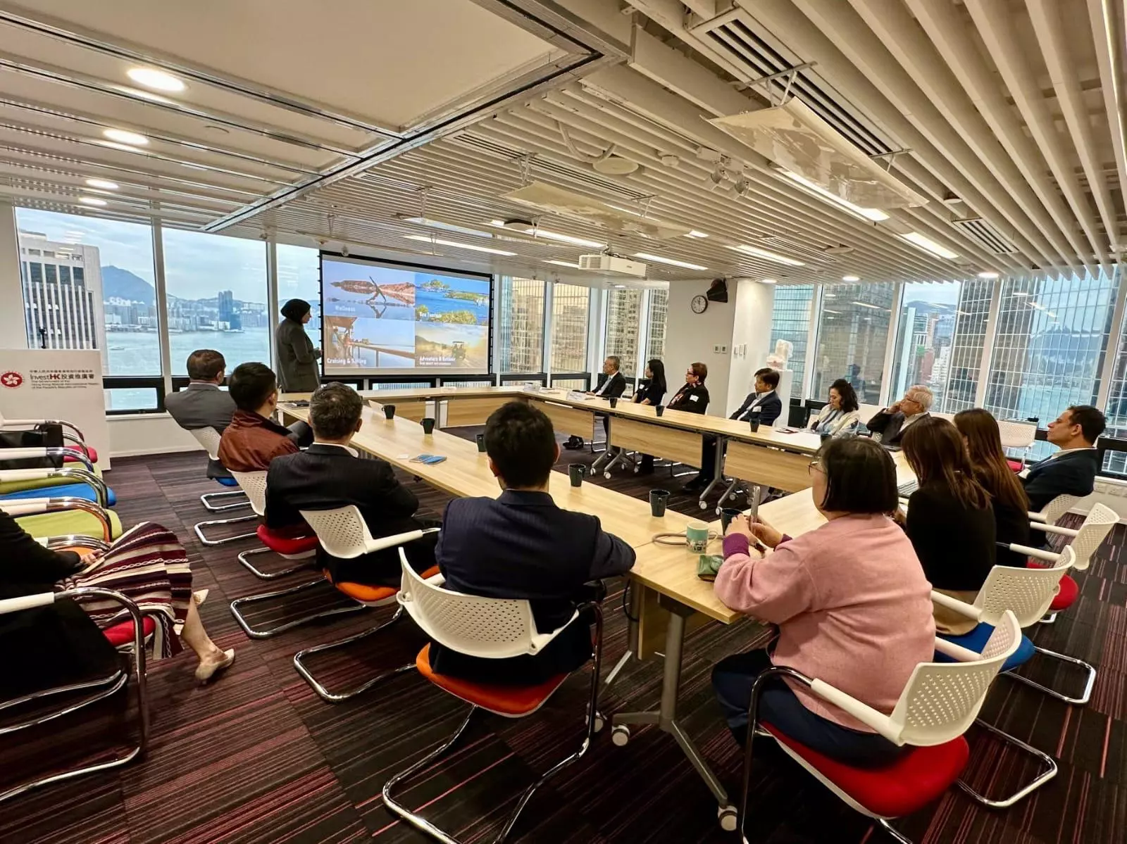 6056d526 273c 44f7 8ed1 a82ba684a7e3