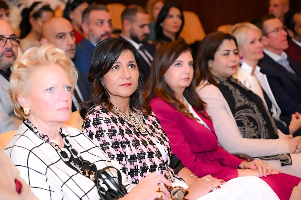 F7a1806f 24dc 4932 b07e f429ec007d09