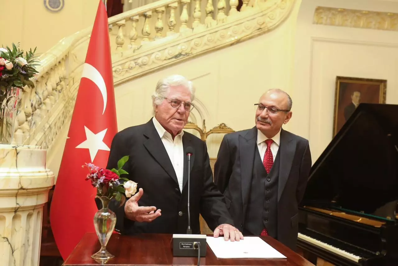 B4ee98b9 a4ec 4ce8 90a2 33a14dac4919