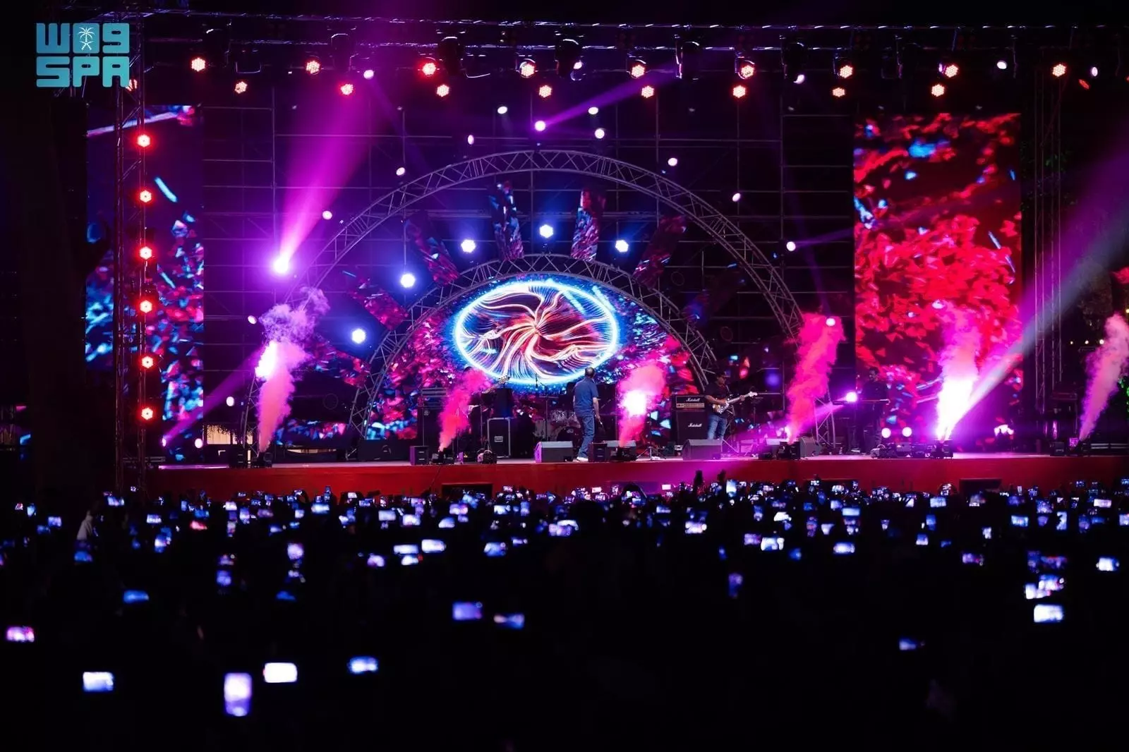 7ec392f2 a0d0 4abb afb1 73610218c731