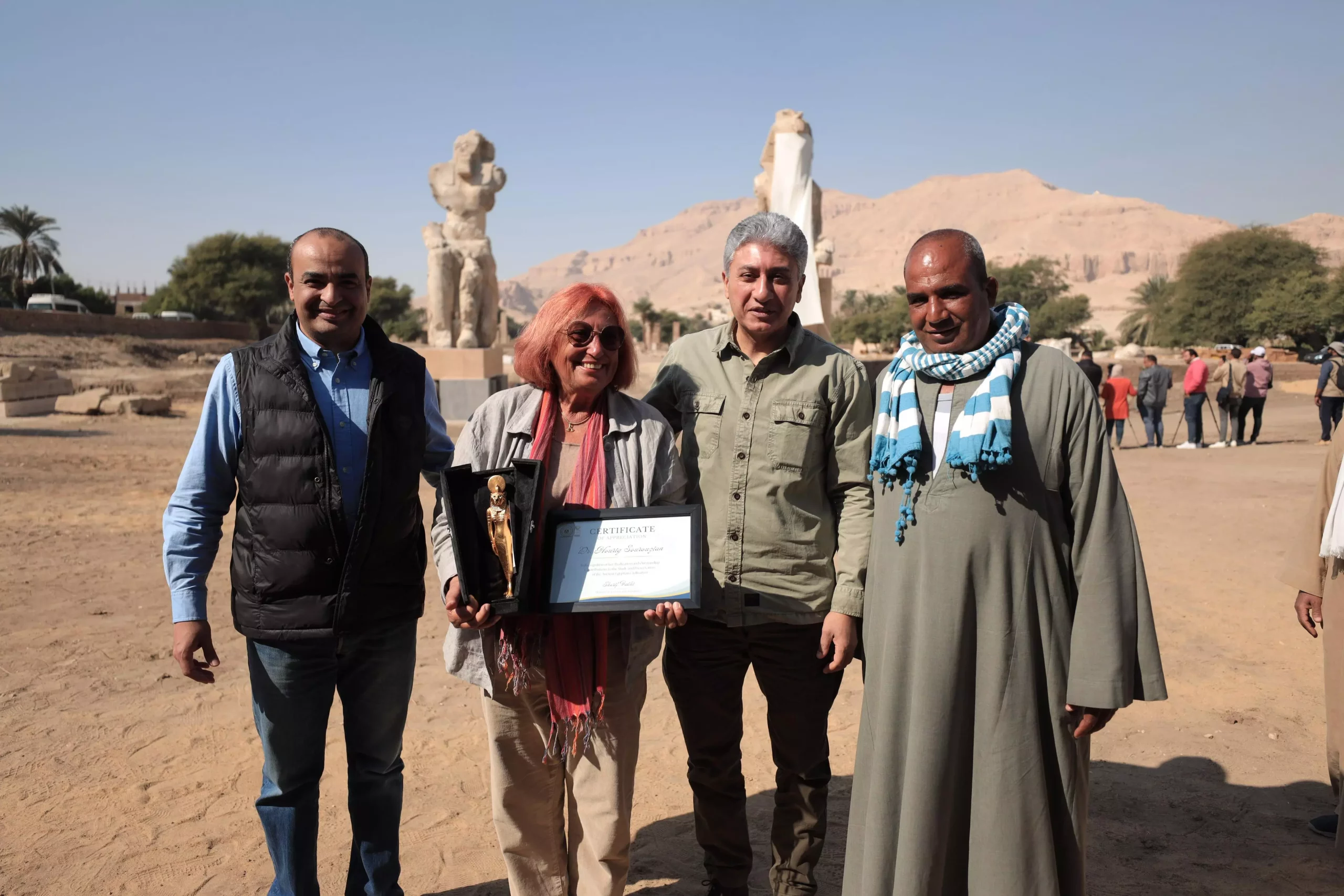 86696582 a2c4 4b7f 8dce b028bdf6f20d