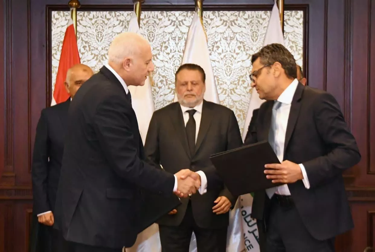 F259d7e1 ab29 410d ad91 c5aab8143f2a