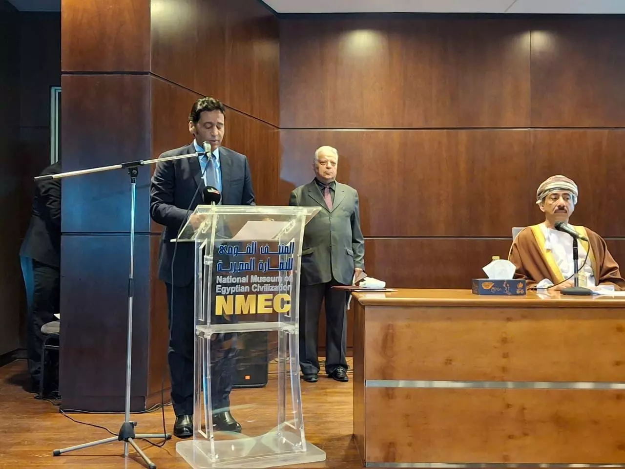 Fe3b222f 9e54 47c2 b3cc 8f519918e127