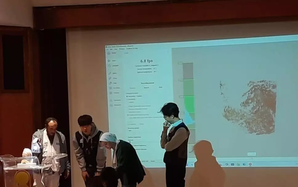 2a5ea37a d415 4fb4 acb6 0917133c8cdb