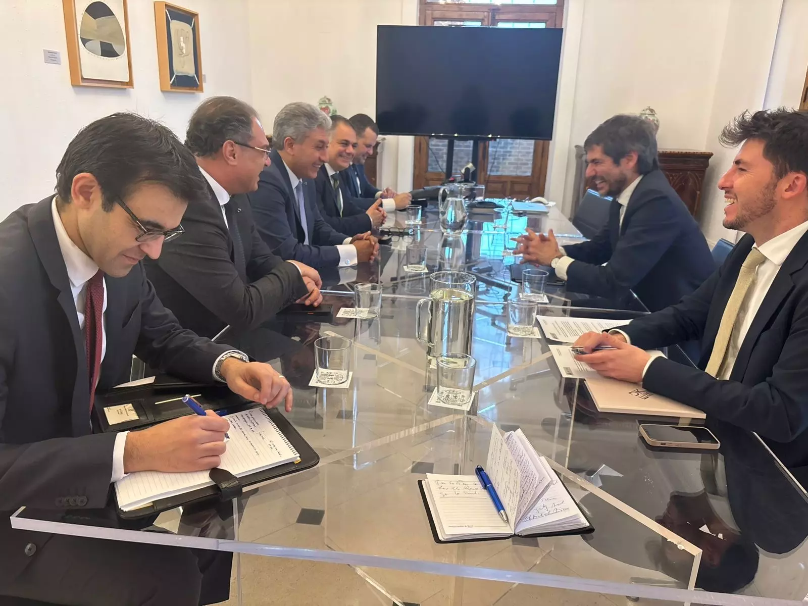 8aa4646c 0193 4662 a025 b24123974b06