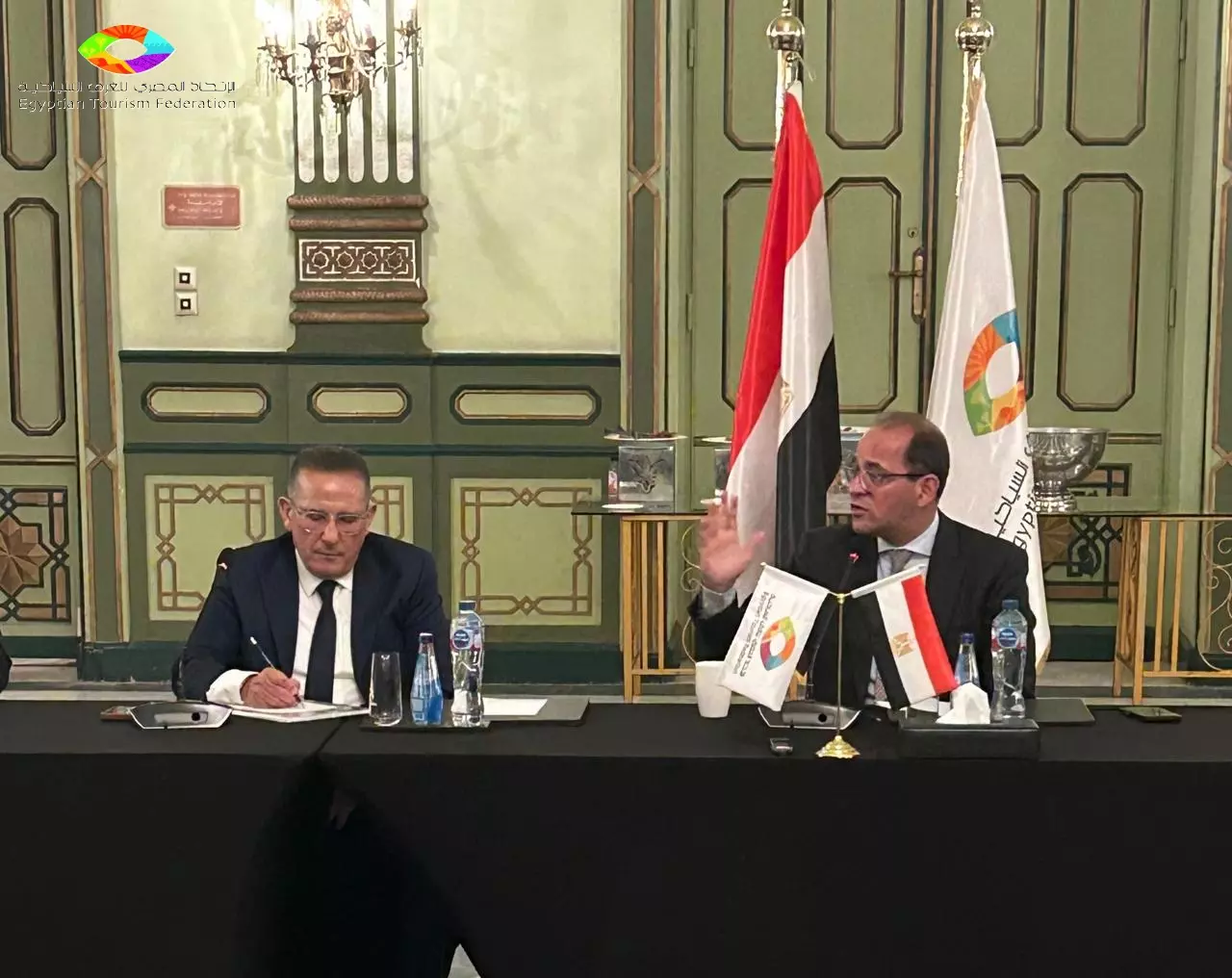 5f5b14ac 5a05 4233 8d1d e7fee096c9a4