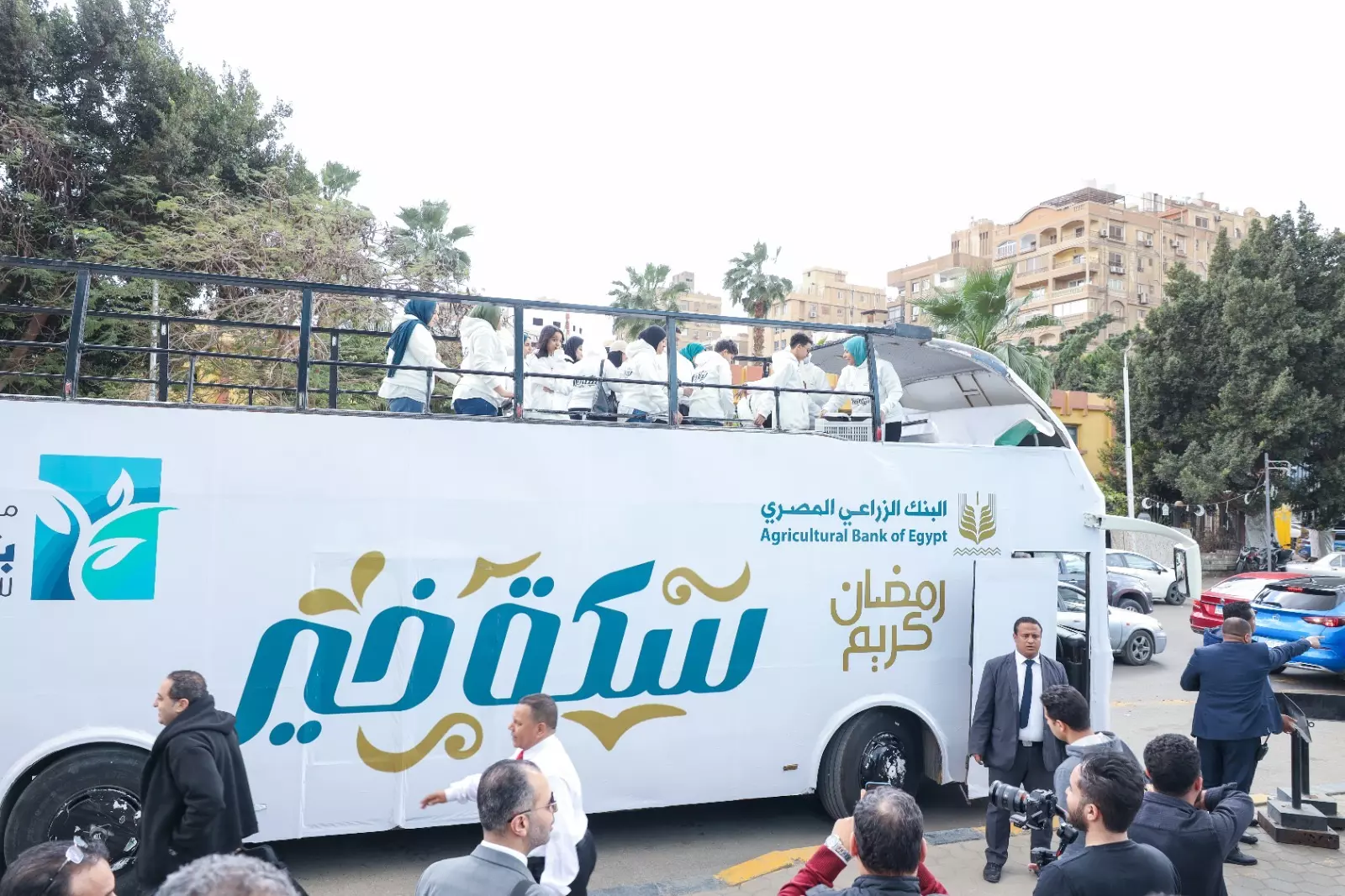 70e2940d 6a7d 4bb7 a633 96ad39a1c0e0