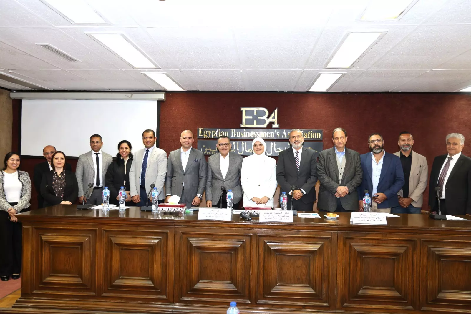 77b6106e 7f15 4471 b763 51091217a1d2