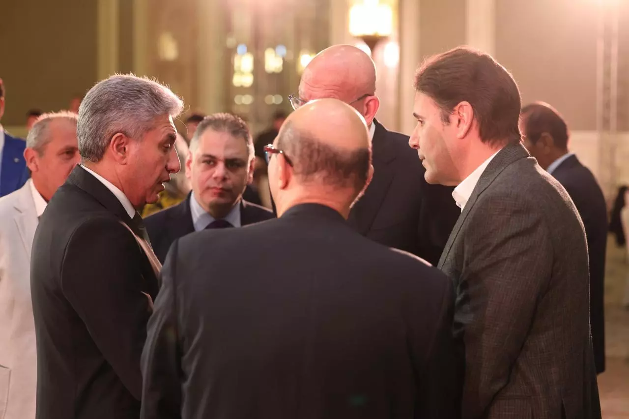 4d92433c b5d2 4a4c bb2a 98f245d43662