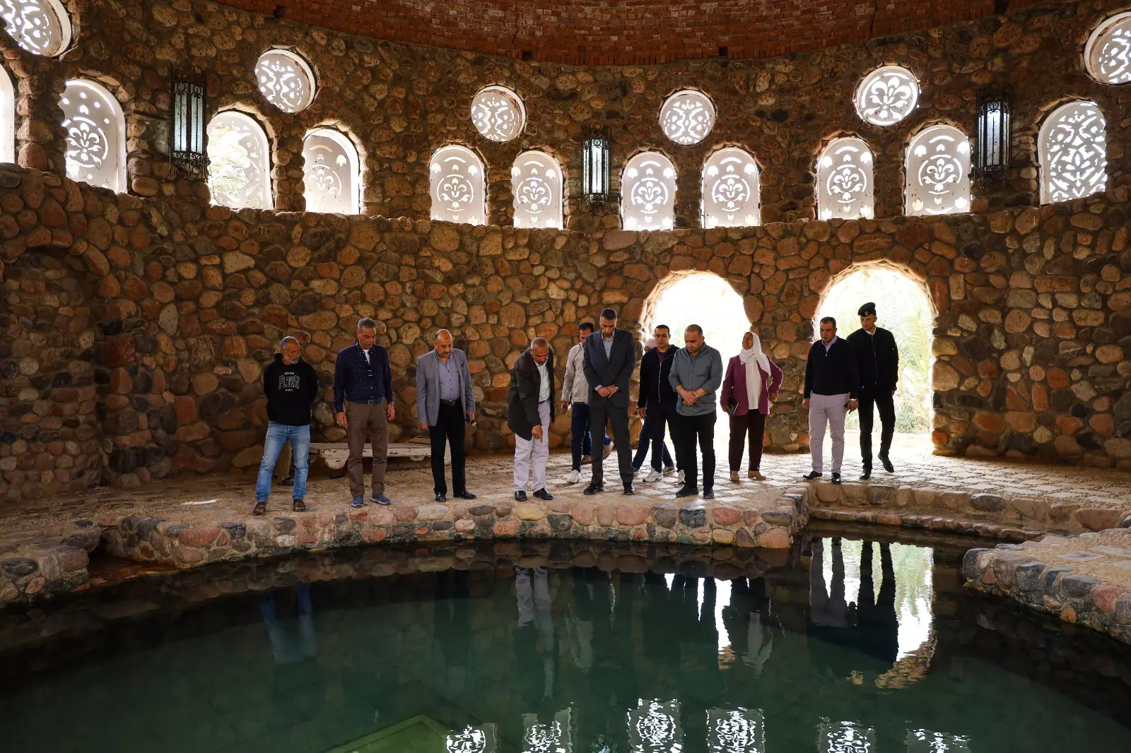 653399738 1367907895364735 2048437693870455089 n