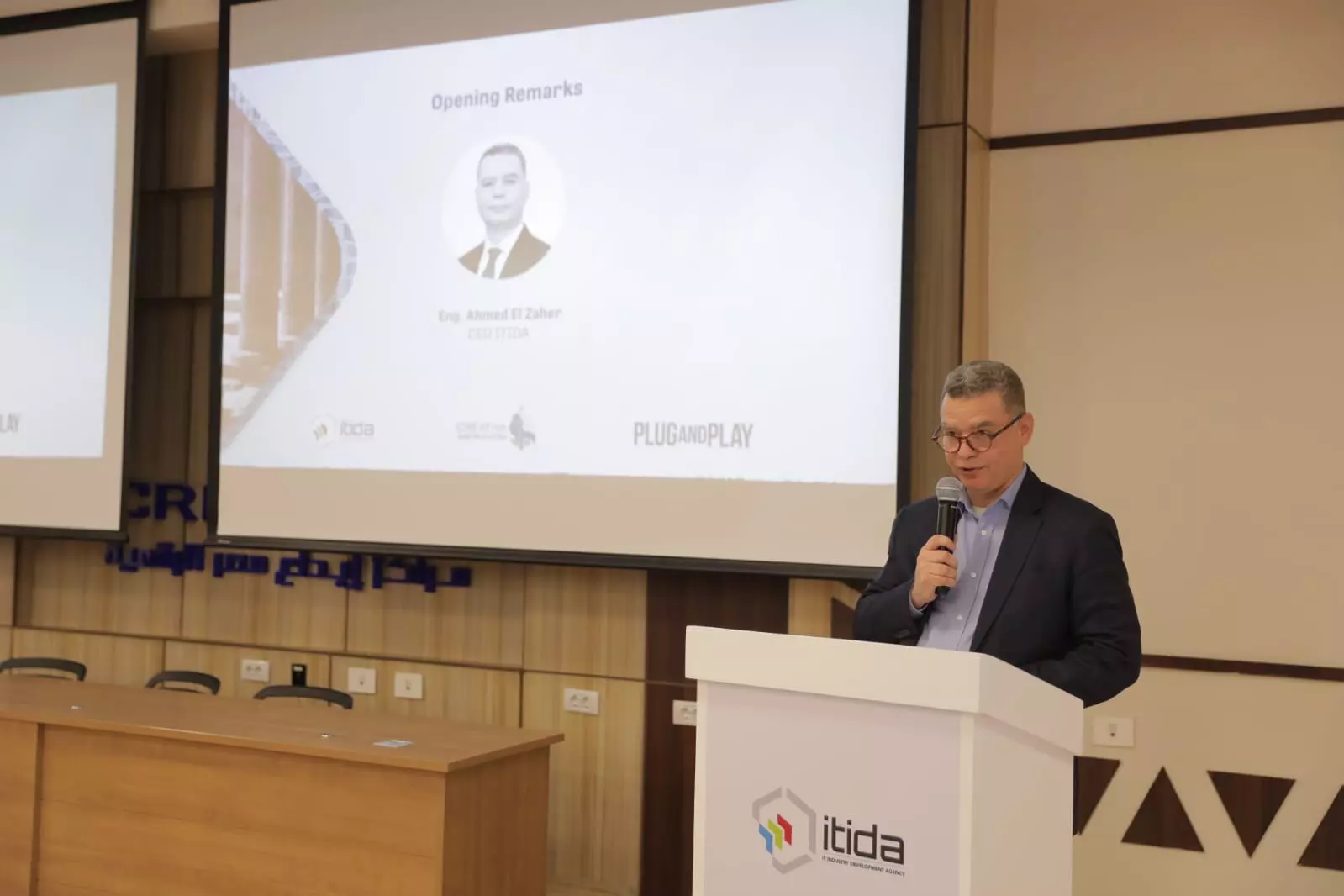 98f43ba5 3861 4d82 9951 eca01ea37c4d