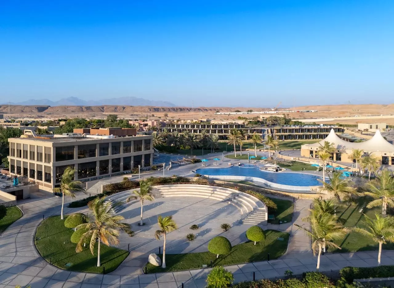 Eb967f0a e5b0 49bd 9027 4b8e72a41021