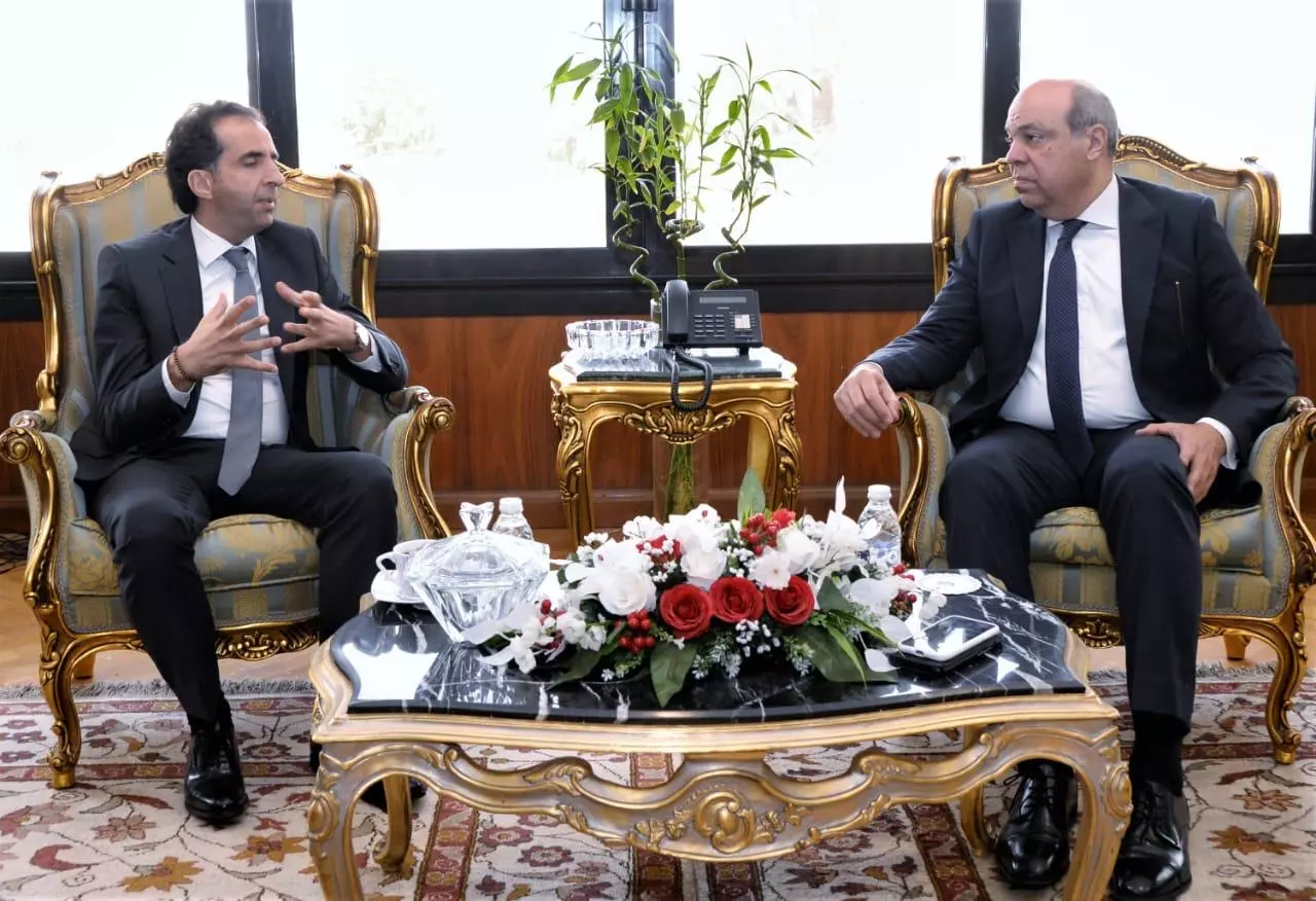 1c38184a 12cd 4f55 bce4 52a7bad542e6