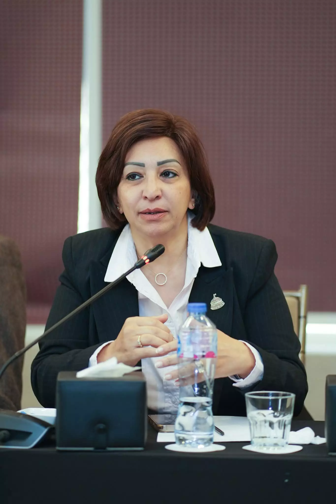 583ed2c4 4779 4b26 80c8 1dd1a3e820c4