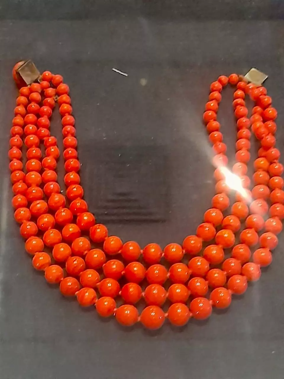 9458369b dc45 4626 8e62 d5a94ef04990